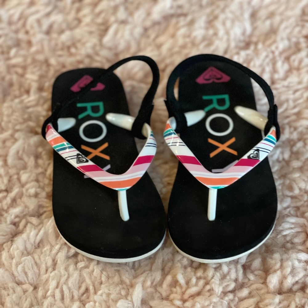 Roxy flip flops, cute
